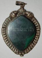 Kézzel készített antik ezüst (Ag) medál nagyméretű malachittal díszítve / Handmade antique silver medal with large malachite br: 29,41gr 4,5x6,5cm