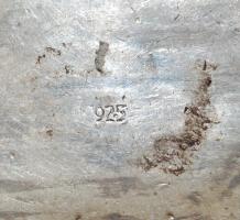 Kézzel készített antik ezüst (Ag) medál nagyméretű malachittal díszítve /
Handmade antique silver me...