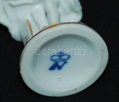 Kézzel festett áttört ruhás német Unterweissbach porcelán balerina figura áttört résznél hibákkal /
...