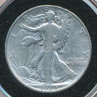 Amerikai Egyesült Államok 1939D. 1/2$ Ag "Walking" T:3
USA 1939D. 1/2 Dollar Ag "Walk...