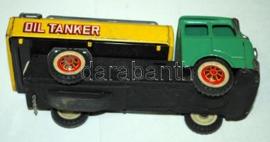 cca 1970 Lendkerekes olajtanker lemezautó / Oil tanker tin car with flywheel 23x9cm