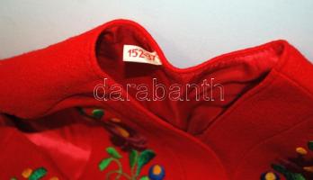 Gazdag matyóhímzéssel díszített bélelt gyermekmellény (152-es méret)