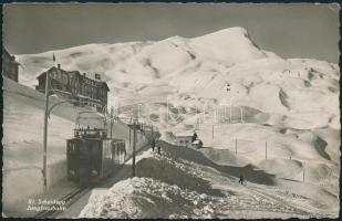 Kleine Scheidegg, Jungfraubahn railway