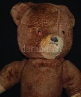 Nagyfejű maci, 58 cm hosszú, rövid szőrű, szemei épek, szalmával tömve, apró javítások a fülén,  láb...