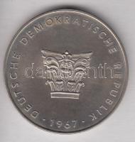 NDK 1967. "Nemzeti Opera Berlinben" ffém emlékérem T:1-
GDR 1967. "German National Op...