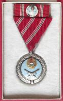 1957. "Szolgálati Érdemérem" szalaggal,szalagsávval és miniatűrrel eredeti dísztokban T:2