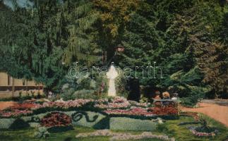 Pöstyén Erzsébet statue