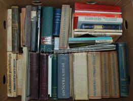 Könyv hagyaték tétel banános ládában, sok jó kiadással