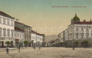 Besztercebánya Kossuth Lajos street, Shop of Holesch Árpád, Shop of Móra János