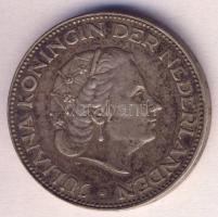 Hollandia 1959. 2 1/2G Ag "Julianna" T:2-
Netherlands 1959. 2 1/2 Gulden Ag "Juliana&...