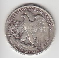 Amerikai Egyesült Államok 1942. 1/2$ Ag "Walking Liberty" T:2-
USA 1942. 1/2 Dollar Ag &qu...