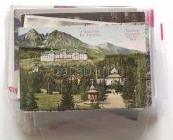 87 db régi képeslap, egy kevés magyar és külföldi városképes, a többi üdvözlő, festmény, motívum