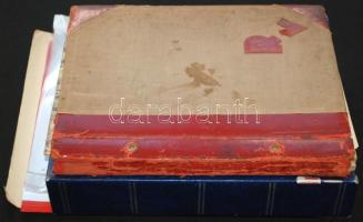 Nagy judaika tétel: a Szegedi Reich, Pálffy, Reitzer, Freud, Engel családok hagyatékából, benne kb 8...