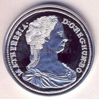 DN. Történelmi féltallérok utánveretben "Mária Terézia féltallérja 1742." Ag (10,37g/0.999...