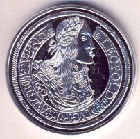 DN. Történelmi féltallérok utánveretben "I. Lipót féltallérja 1622." Ag (10,37g/0.999) T:P...