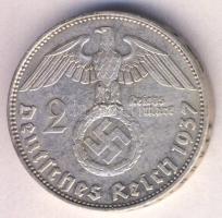 Német 3. Birodalom 1937D 2M Ag "Hindenburg" T:2/2- ph. German Third Reich 1937D 2 Marks Ag "Hindenburg" C:XF/VF ph.