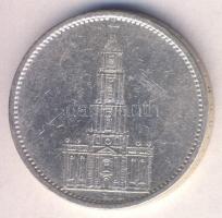Német 3. Birodalom 1934A 5M Ag "Garnisonkirche" T:3
German Third Reich 1934A 5 Marks Ag &q...