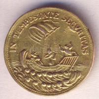 Szent György érem Au modern emlékveret, nemesfém jelzéssel "S GORGIVS EQVITVM PATRONVS / IN TEMPESTATE SECVRITAS" (14K/2.46g) T:2