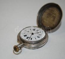 cca 1900 Duplafedelű, 15 köves svájci ezüst (Ag) zsebóra porcelán számlappal, másodpercmutatóval, a ...