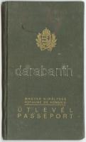 1937 Fényképes útlevél házaspár számára sok bejegyzéssel, okmánybélyegekkel