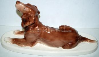 Fekvő ír szetter kutya, hibátlan, jelzés nélkül, h: 36 cm, m: 18 cm, sz: 15 cm