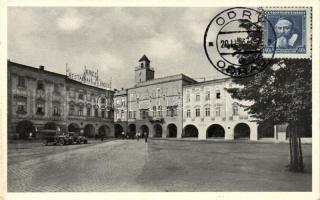 Novy Jicín, Neu-Titschein; Namestí s novou radnicí / main square, town hall