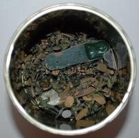 Több száz darab tereptárgy (katona) / 
Several hundreds of model figures (toy soldiers)