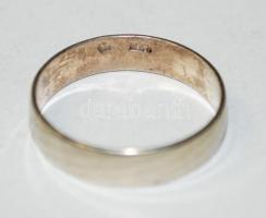 Ezüst (Ag) gyűrű vésett spirál díszítéssel / 
Silver ring, size: 54, 1,8gr