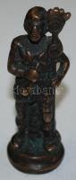 Antik, vezér a kürtjével, bronz, jó állapotban, m: 11 cm/ old bonze warrior statue