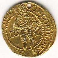 Hollandia/ Holland 1651. Ducat arany 3,47g T:2/3 lyukasztott!