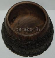 Rinocérosszal és elefánttal díszített afrikai faragott fa edényke / 
African carved wooden bowl, 7cm...