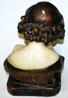 Cca 1900 olvasó kislány gipsz szobor, kis hiba ujján, apró lepattanások, m:32 cm, sz:21 cm, h:21 cm
...