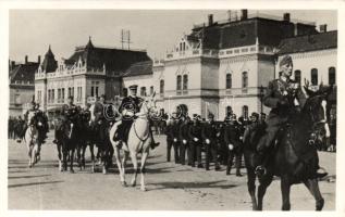 Nagyvárad entry of the Hungarian troops, Horthy at the railway station