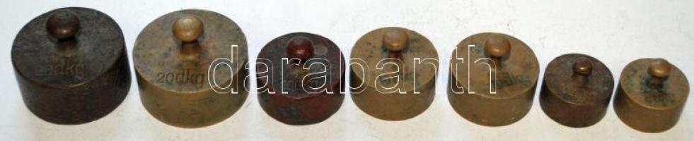 XX. sz. eleje: 7 darabos súlykészlet, jelzettek/ Set of scale-weights
