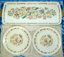 Kézzel festett 6 személyes Zsolnay süteményes készlet 6 tányér + tál eredeti dobozában / Set of beautiful Zsolnay chinaware cake-dish in original box