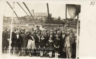 Pozsony group photo, Budapest-Vienna boat trip 1934