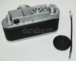 Zorki 4 keresős fényképezőgép Jupiter-8 f2/50 objektívvel 35mm-es filmhez eredeti tokjában / 
Photo ...