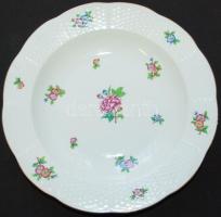 6db kézzel festett Eton-mintás jelzett Herendi porcelán mély tányér, egyiken apró lepattanás, néhányon hajszálrepedés / Handpainted Herend chinaware plates, very small cracked d:25 cm