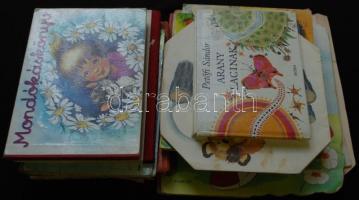 15db mesekönyv és leporelló