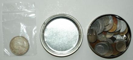 Kanada 1964. 1$ Ag "Charlottetown" T:2/2- + kis doboznyi vegyes fémpénz tétel T:vegyes
Can...