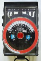 Cds Weimar Lux fénymérő és Panchromar szűrő / 
Light meter and a photographic filter