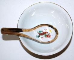 Kínai kézzel festett csésze kanállal, hibátlan, jelzett, d:12,5 cm