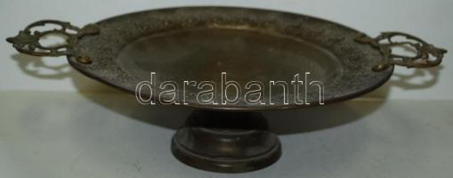 Cca 1900, gazdagon díszített füles kínáló, d: 25 cm, m: 9 cm