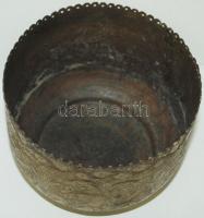 CCa 1920 Vivian & Sons jelzésű réz váza, m:10 cm, d:14 cm