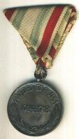 1918. Magyar Háborús Emlékérem "Pro Deo et Patria" ezüstözött Br kitüntetés mellszalagon T:2 Hungary 1918. Commemorative Medal for World War I silver plated bronze medal with ribbon C:XF