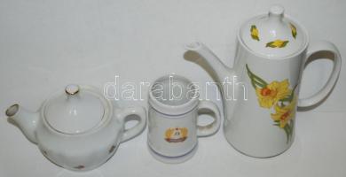 Porcelán tétel: Alfödi kiöntő, Hollóházi kis korsó, Zsolnay kiöntő, jelzettek, hibátlanok