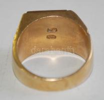 Férfi pecsétgyűrű rézből (!), 18k jelzéssel, méret: 62