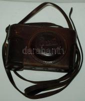 1952 Exportra készült Zorki fényképezőgép Industar-22 f3,5/50 objektívvel eredeti tokjában / 
Zorki ...