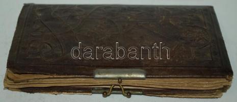 1893 Emklékkönyv rajzokkal, beragasztott virágokkal
