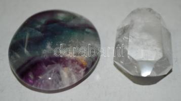2db medálnak való féldrágakő: fluorit és máramarosi hegyikristály
Semi-precious gemstones: fluorite ...